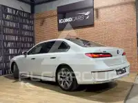 2023 BMW 750