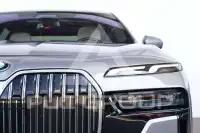 2023 BMW 750