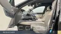 2023 BMW 750