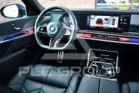 2023 BMW 750