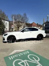 2023 BMW 230