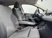 2023 BMW 230