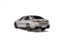 2023 BMW 760