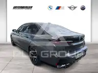 2023 BMW 760