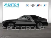 2023 BMW 760