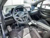 2023 BMW 220