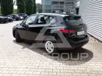 2023 BMW 220