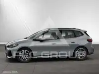 2023 BMW 220