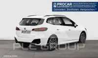 2023 BMW 220