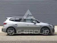 2023 BMW 220
