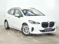 2023 BMW 225