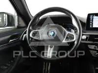 2023 BMW 530