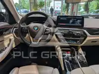 2023 BMW 530