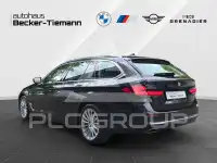 2023 BMW 530