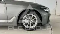 2023 BMW 530