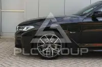 2023 BMW 530