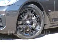 2023 BMW 530