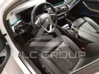 2023 BMW 530
