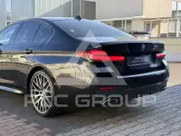 2023 BMW 530