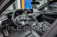 2023 BMW 530