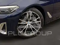 2023 BMW 530