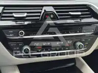2023 BMW 530