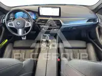 2023 BMW 530