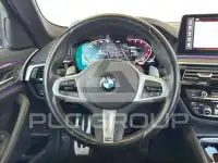 2023 BMW 530