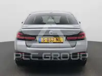 2023 BMW 530