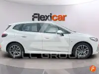 2023 BMW 218