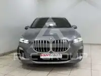 2023 BMW 218