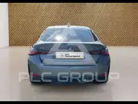 2023 BMW 528