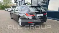 2023 BMW 320