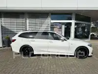 2023 BMW 320
