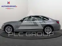 2023 BMW 320
