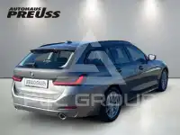 2023 BMW 320