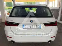 2023 BMW 320
