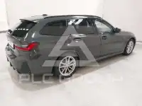 2023 BMW 320
