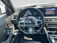 2023 BMW 320