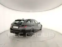2023 BMW 320