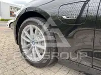 2023 BMW 330