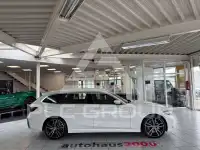 2023 BMW 330