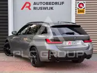 2023 BMW 330