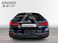 2023 BMW 540