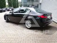 2023 BMW 540