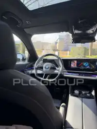 2023 BMW 550