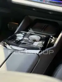 2023 BMW 550