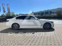 2023 BMW 550