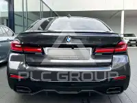 2023 BMW 550