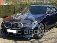 2023 BMW 550